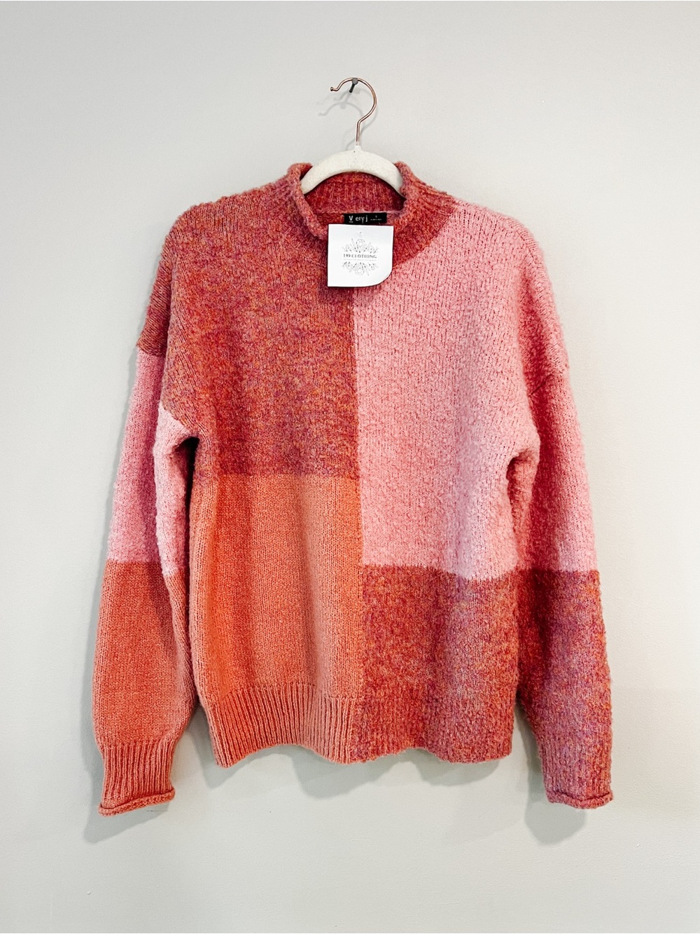 NWT Very J Colorblock Boutique Drop Shoulder Pink & Coral Women's Sweater Small